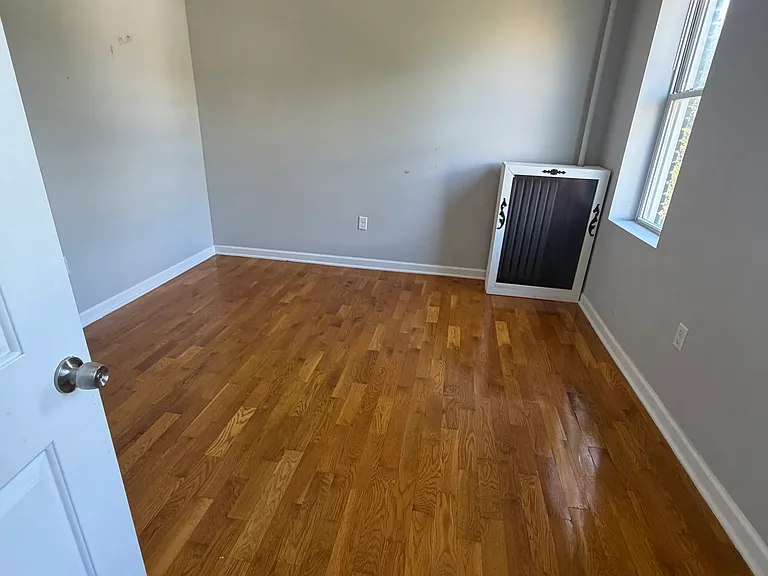 146-150 Manhattan Ave #16C — Photo 5