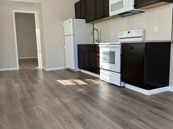 321 Dresser St #2, Cheboygan, MI 49721