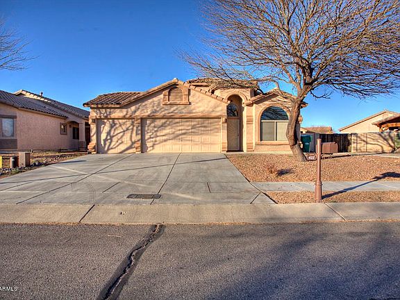 2nd image of 427 E Camino Del Pinsapo