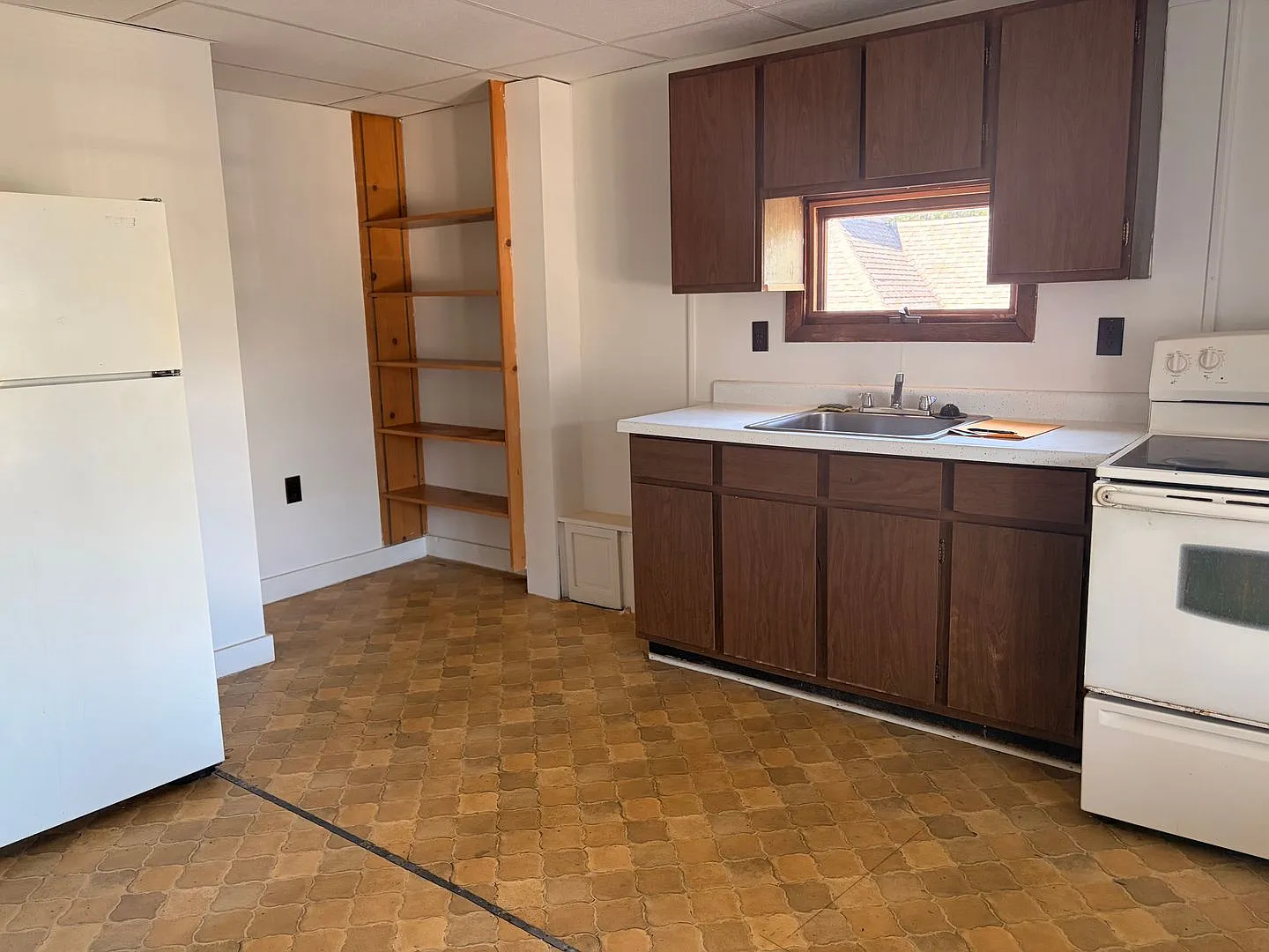 91 Pleasant — Photo 1