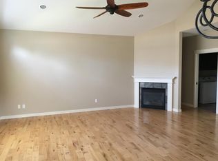 2121 Mercedes Dr, Lynden, WA 98264