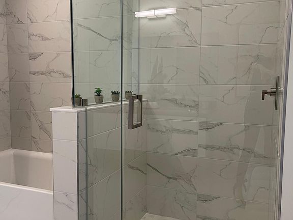 5th image of 398 NE 5th St #1201