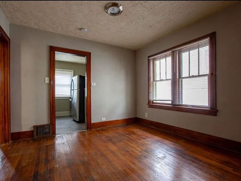 5519 Hickory St — Photo 7