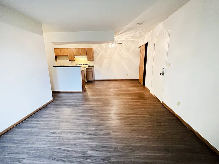Forest Creek Apartments — Photo 39