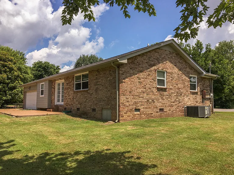 112 Grapevine Ct — Photo 24