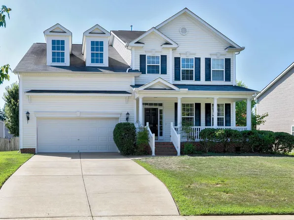 205 Magnolia Meadow Way, Holly Springs, NC 27540
