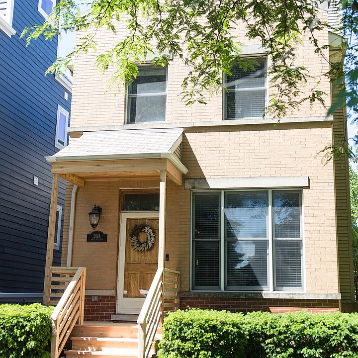 2824 W Fletcher St, Chicago, IL 60618 Zillow