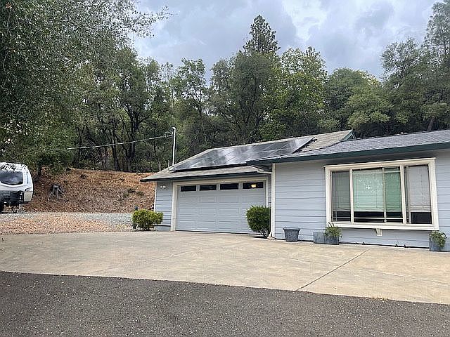 2nd image of 3424 Texas Hill Rd