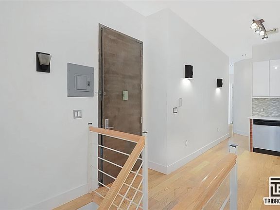 3rd image of 277 Menahan St #1B