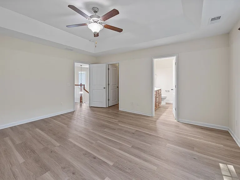 8988 Cat Tail Pond Rd — Photo 20