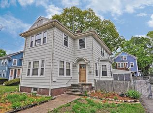 79 Bank St, Attleboro, MA 02703