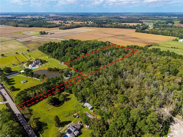 4237.5 Muddy Creek Rd, Virginia Beach, VA 23457