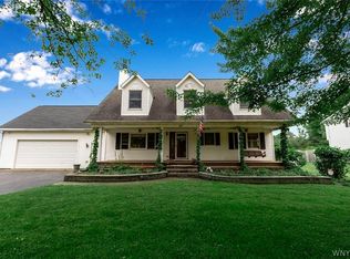 49 Stutzman Rd, Bowmansville, NY 14026