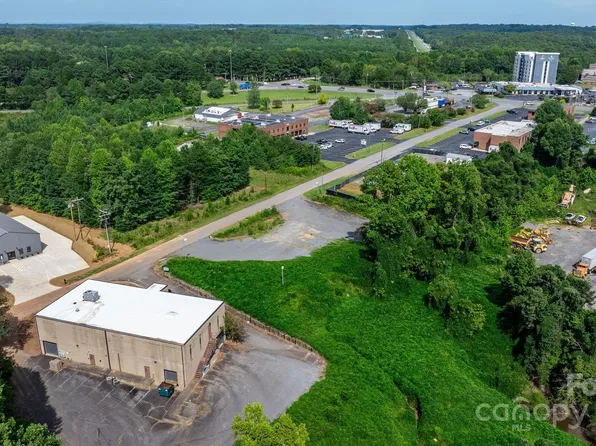 3230 16th Ave SE, Conover, NC 28613