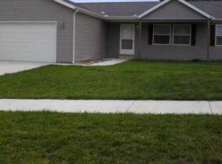 1521 Elm Creek Dr, Junction City, KS 66441