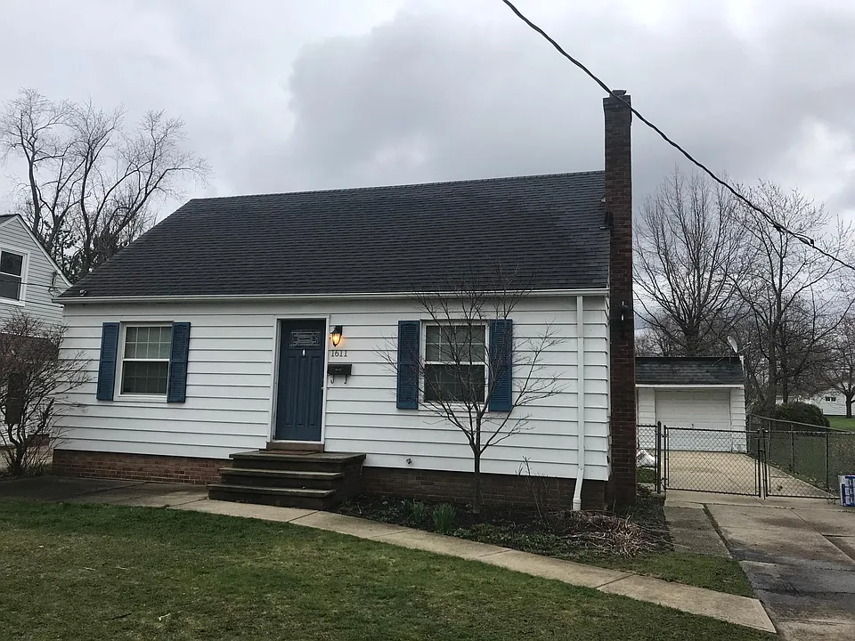 1611 Lander Rd