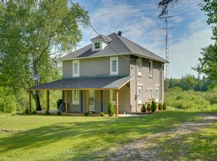 905 Starratt Rd, Burks Falls, ON P0A 1C0