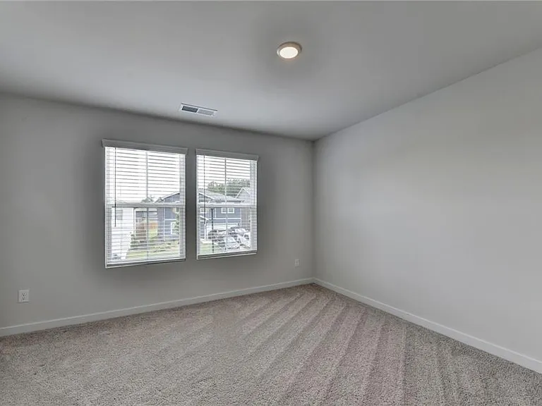 5165 Union Heights Way — Photo 43