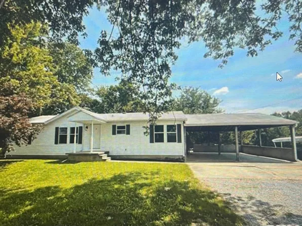 1798 County Road 1790 E, Crossville, IL 62827