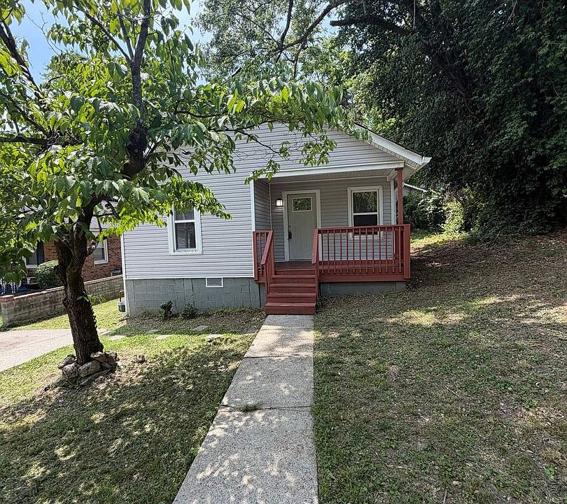 1st image of 1206 Dodd St