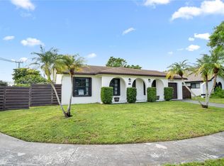 10900 NW 26th St, Sunrise, FL 33322