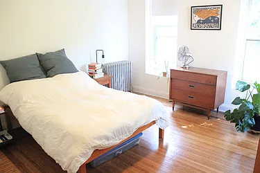 Rented by True Real Estate Group