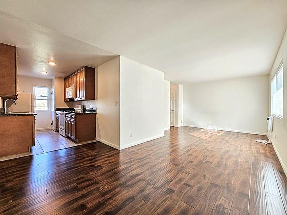 2nd image of 1310 Oakdale Ave APT M