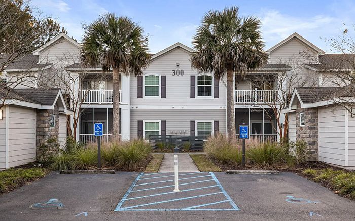 1st image of 1300 Park West Blvd Unit 307