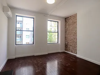 Rented by Glenmark Realty