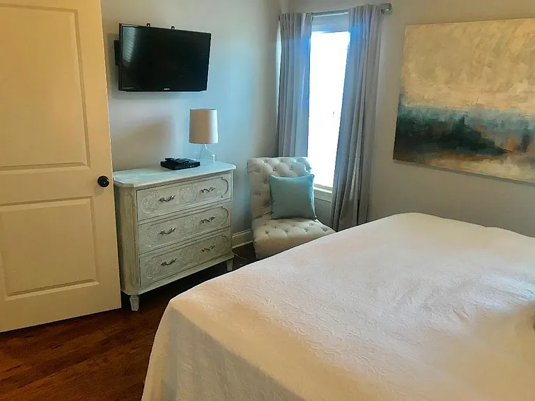 3001 Old Taylor Rd #405 — Photo 10