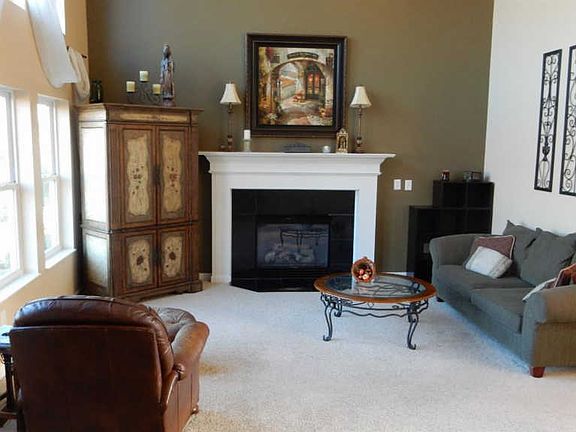 4th image of 1826 Farmhouse Way