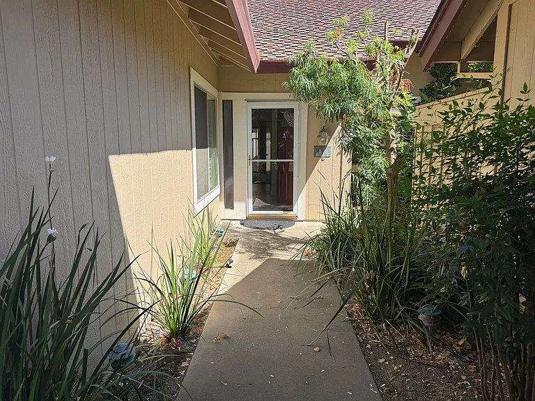 3133 Swallows Nest Dr — Photo 3