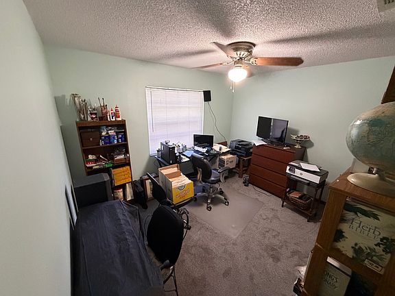 5th image of 2323 Scotland Rd