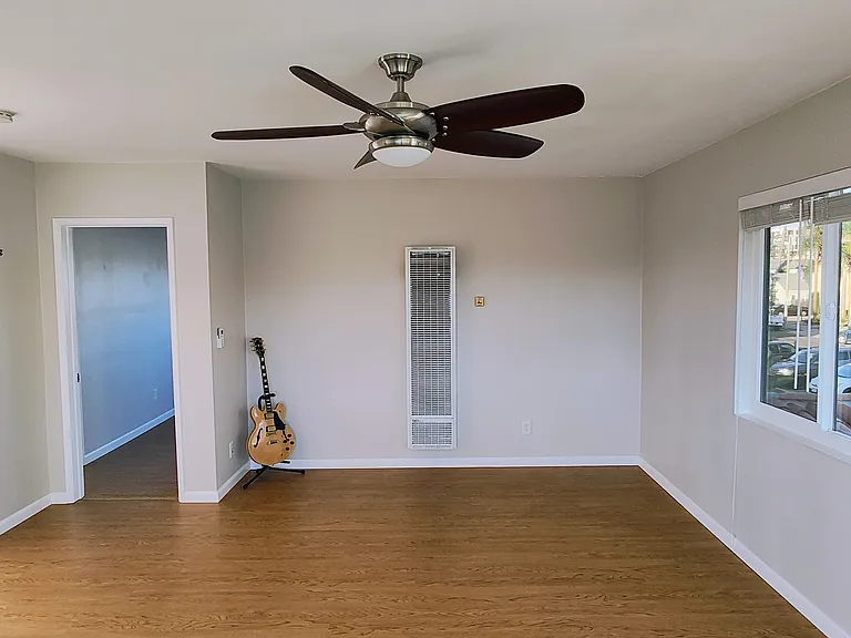 Living area to bedroom