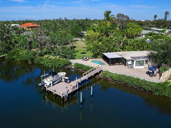 5508 Dinah Ln, Sarasota, FL 34231