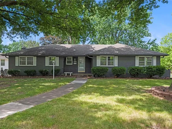 6100 Englewood Ave, Raytown, MO 64133