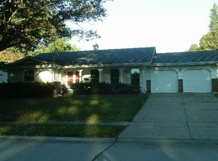 1569 Brenthaven Ln, Florissant, MO 63031