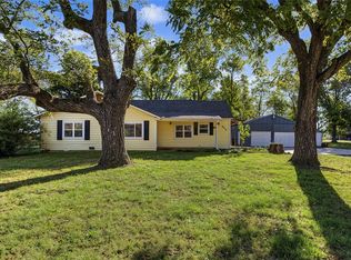 9218 S Morning Star Rd, Bentonville, AR 72713