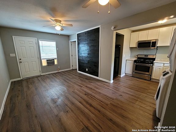 3rd image of 323 Natalen Ave APT 5