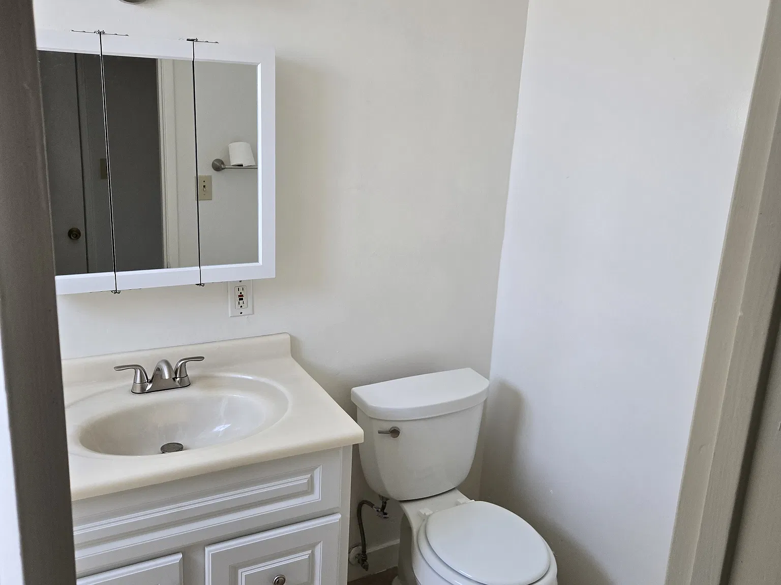 Studio, $1,485 — Photo 2