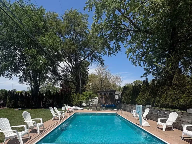 1818 Hillcrest St — Photo 24