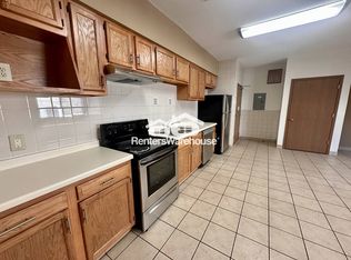 918 17th Ave SE APT 101, Minneapolis, MN 55414
