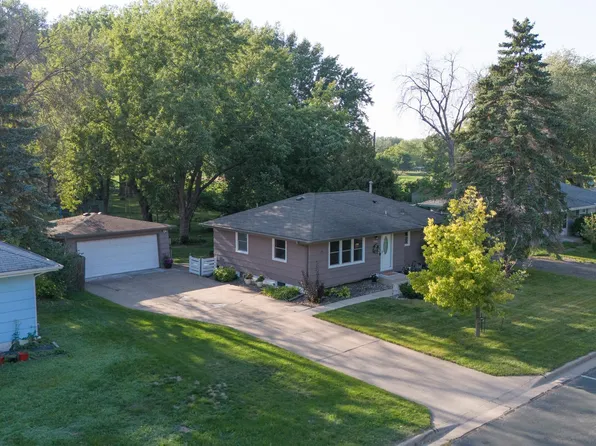 5901 Ensign Ave N, New Hope, MN 55428