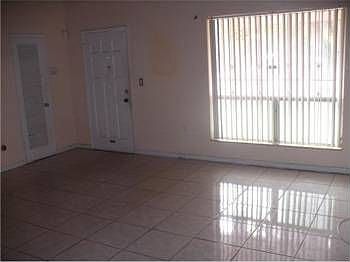 5th image of 1161 NE 159th St
