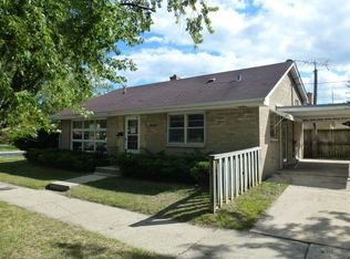 1115 Merton Ave, Waukegan, IL 60087