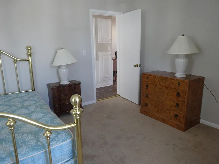 28 Merritt Ave #2 — Photo 7