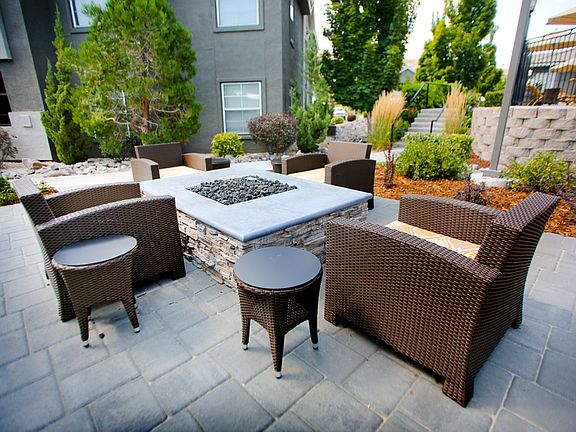 Sparks, NV High Rock 5300 apartments courtyard fire pit