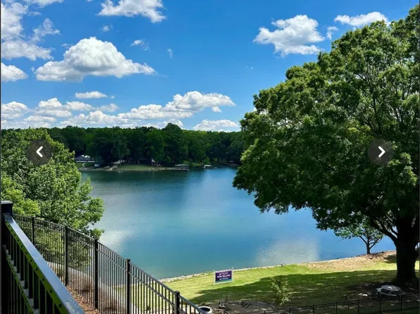 4455 Reed Creek Dr #207, Sherrills Ford, NC 28673