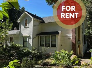 3009 Saint Andrews Ave, North Vancouver, BC V7N 1Z5