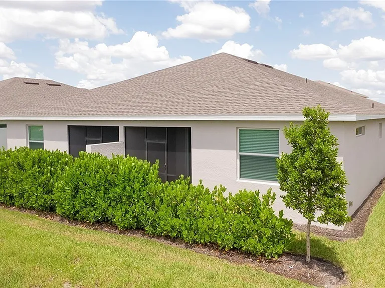 20601 Hazelnut Ct — Photo 32